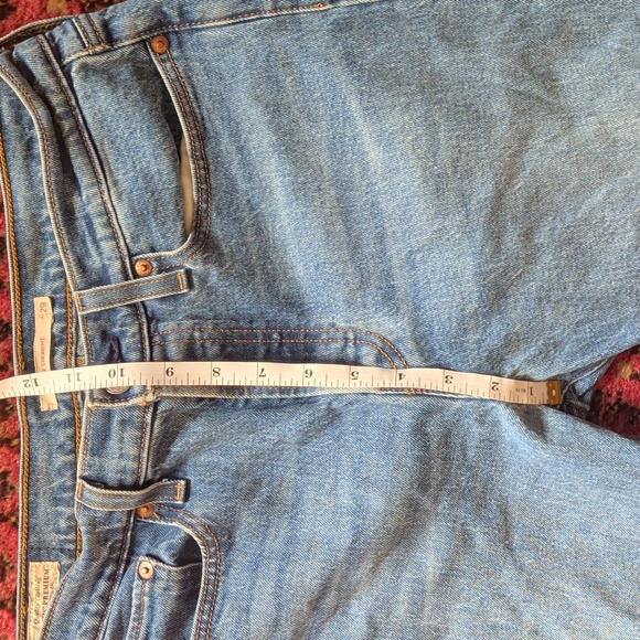 Levi's Wedgie Straight Jeans - Picture 4 of 5